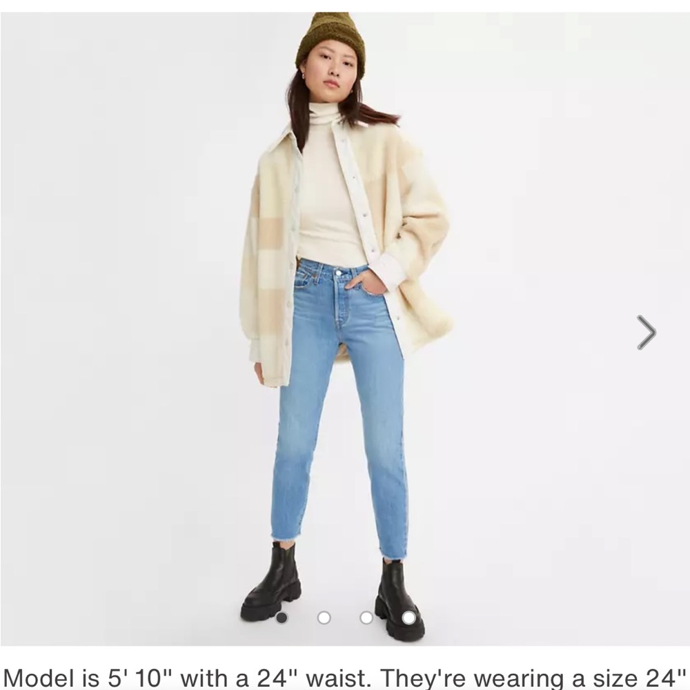 Levi’s Wedgie Icon Fit Ankle Jeans